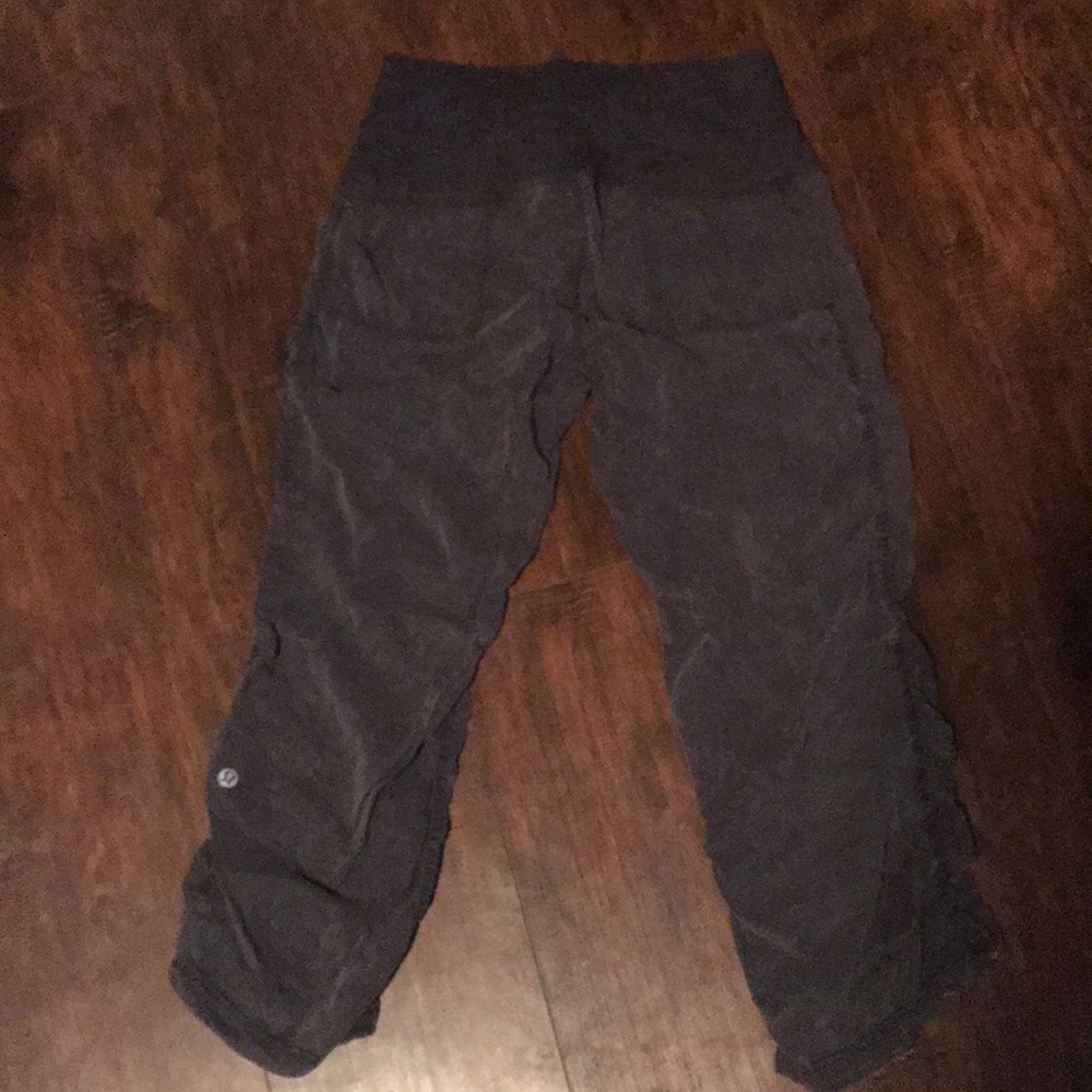 Lululemon capris